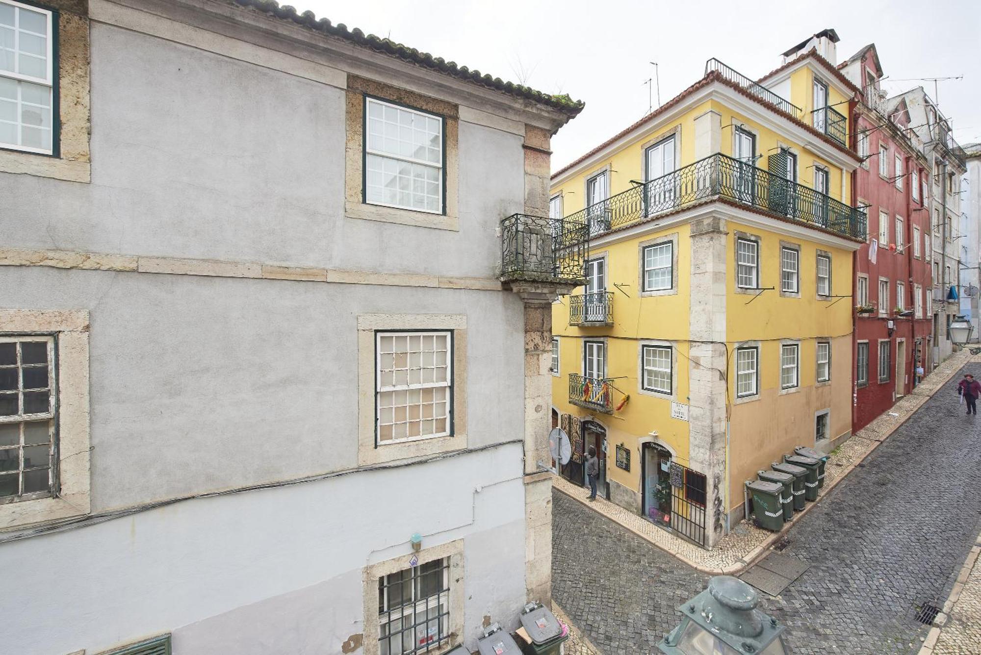 All The Best - Bairro Alto 2 * Lissabon